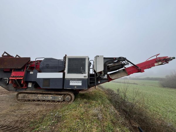 Sandvik QJ241 Jaw Crusher