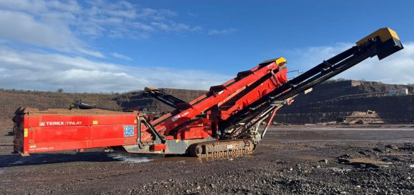 Terex Finlay 694+ Incline Screen