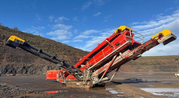 Terex Finlay 694+ Incline Screen