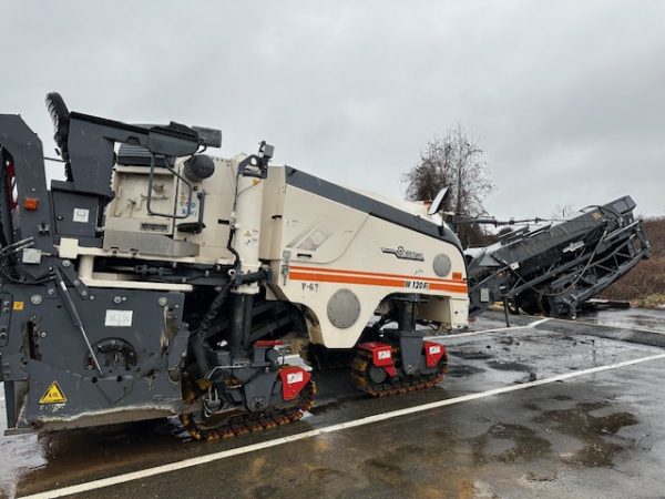 Wirtgen W 120 Fi Cold Planer