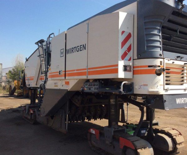 Wirtgen W 210 i Cold Planer