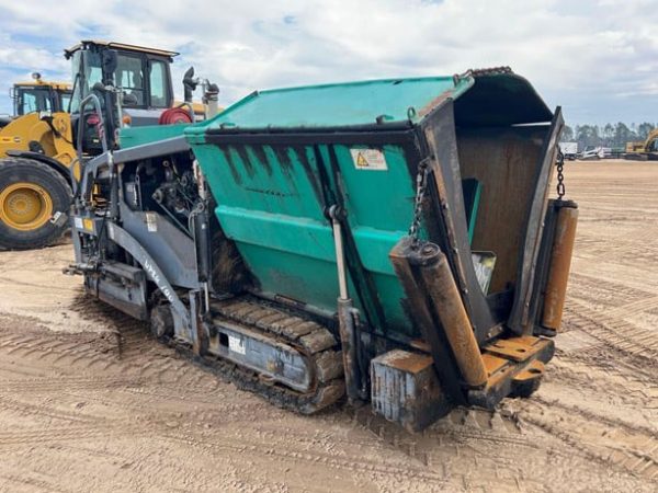 Vogele Super 700 Paver