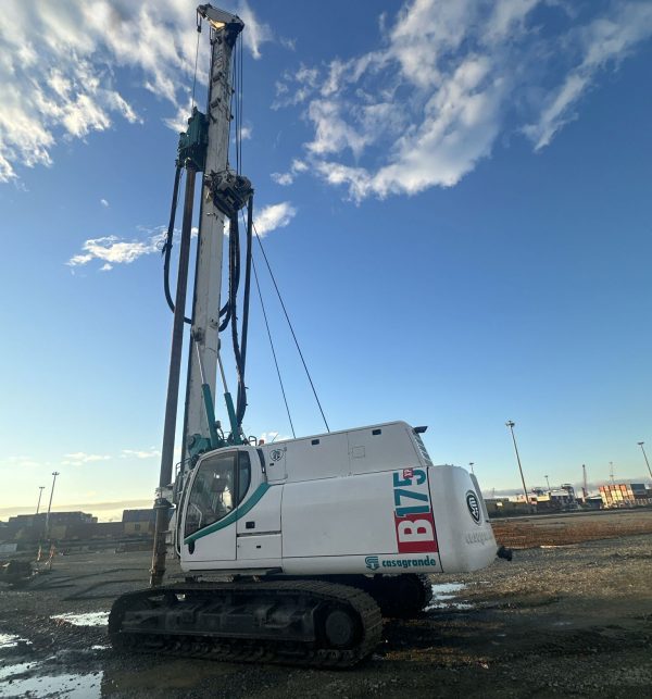 Casagrande B175 XP Rotary/CFA Piling Rig