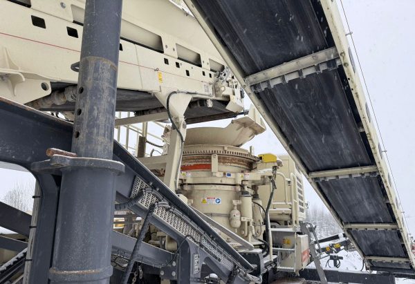 Metso LT300HPS Cone Crusher