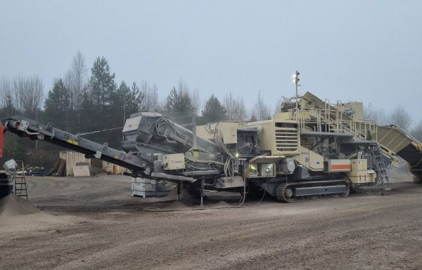 Metso LT300HPS Cone Crusher