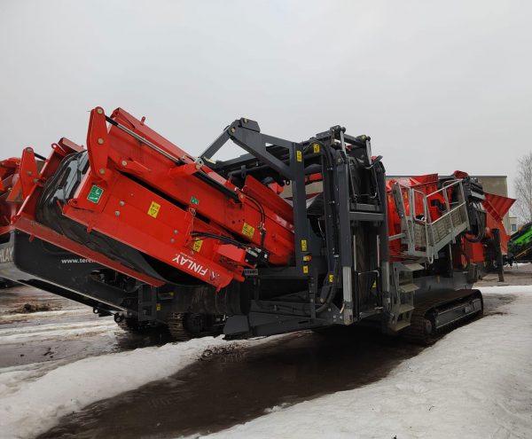 Terex Finlay 883+ Scalping Screen