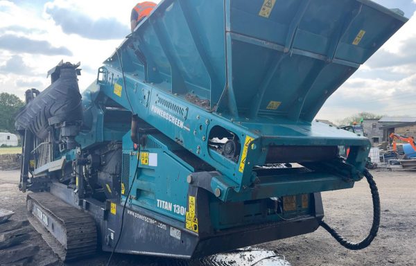 Powerscreen Titan 1300 Scalping Screen